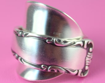 Opulenter Ring - Besteckschmuck - Besteckring ca. 69 (22,2)