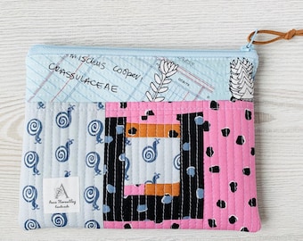 Snail Patchwork Quilted Zip Up Pouch