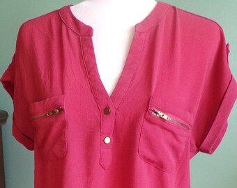 Vintage 1980s Lily White Rust Orange V-neck Snap Closure Zipper pocket Cuffed Shot Sleeves Side Hem Slit Blouse Top Size Large