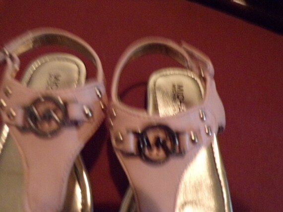 Mchael Kors Little Girls Kids Children's Sandals Size 7 View 2