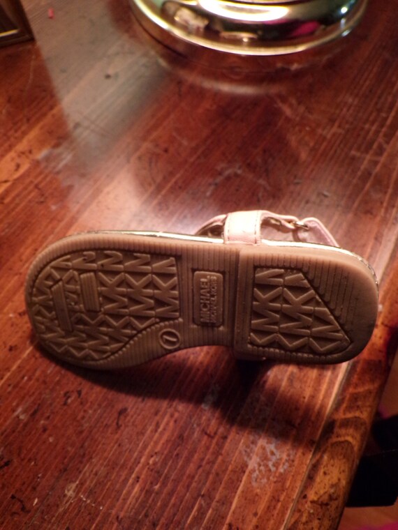 Mchael Kors Little Girls Kids Children's Sandals Size 7 View 6