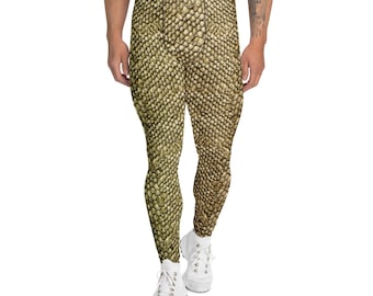 Leggings para hombre con estampado de armadura de malla de escamas doradas.