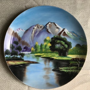 VINTAGE Hand-Painted Plate from SAJI Japan A-529
