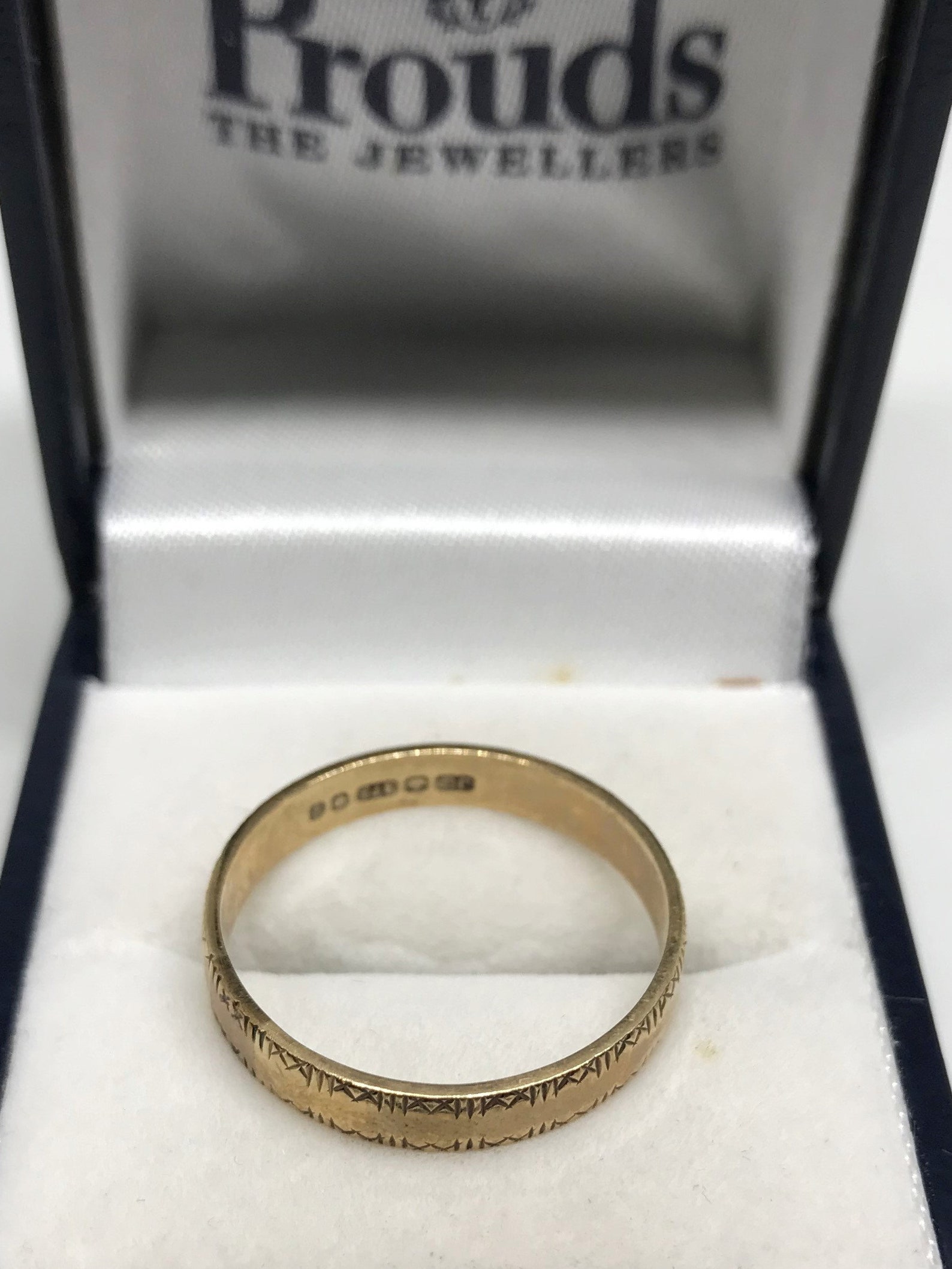 9ct Solid Gold UNISEX Wedding Band UK hallmark 1979 Etsy