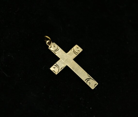 9ct Yellow Solid Gold Patterned Cross Pendant - image 7