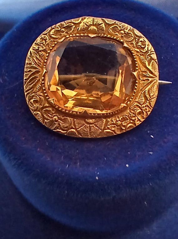 Antique 18ct Yellow Solid Gold LEAF Pattern Golde… - image 1