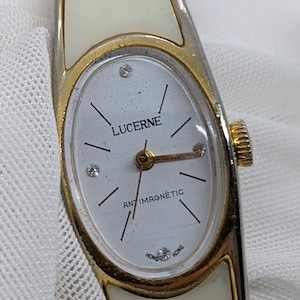Vintage LUCERINE Ladies Watch WIND-UP hinged band - Hong Kong 1970's Working