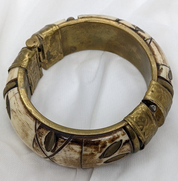 1960's FLOWER POWER BOHEMIAN Brass & Bone Bangle … - image 3