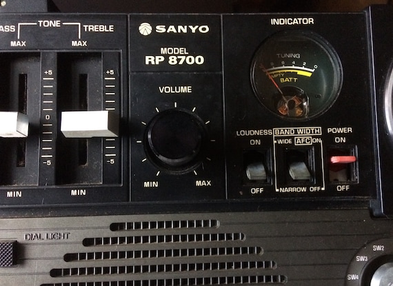 Vintage SANYO Radio Japan-made 1975 All-transistor Works