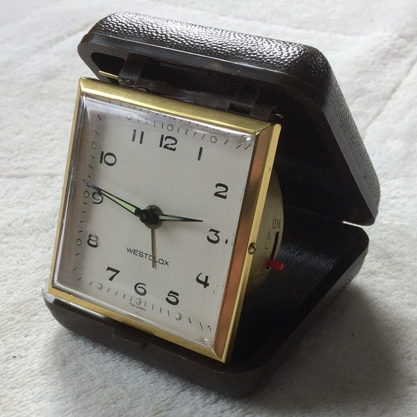 WESTCLOX Vintage Small Travel Alarm Clock Made in Taiwan 1960's