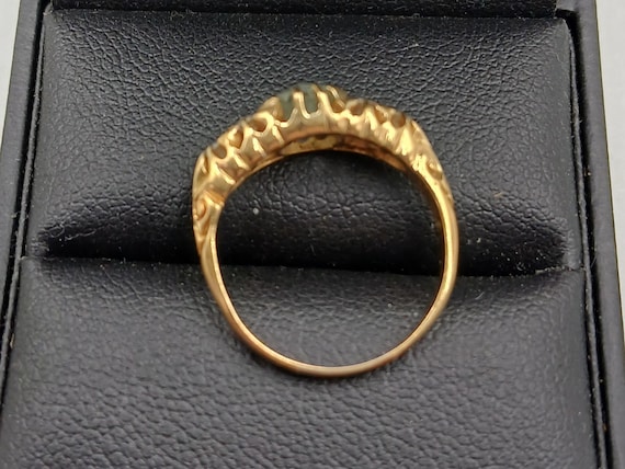 Antique 18ct Solid Yellow Gold Ring set with 6 x … - image 5