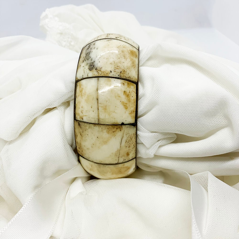 ヴィンテージ ボーン＆ブラス ヒッピー バングル 内径 67 mm - Etsy 日本