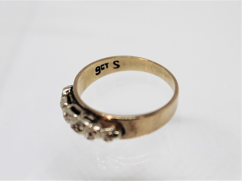 Antique 9ct Yellow Solid Gold Ladies Dress Ring with spinels
