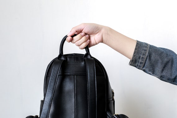 Mochila pequeña cheap mujer negra