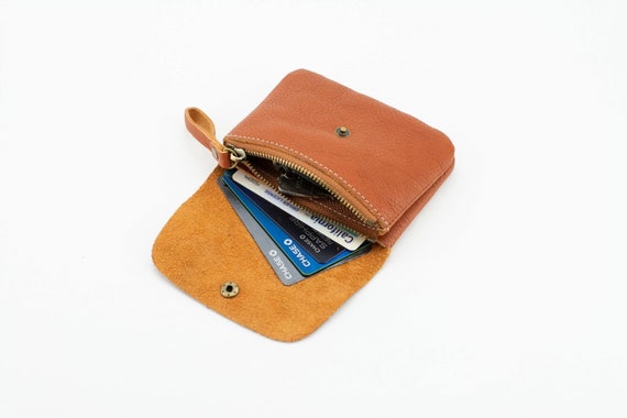 Money Pouch for Coins & Notes with Coin Dispenser for 8 coins with zipper
