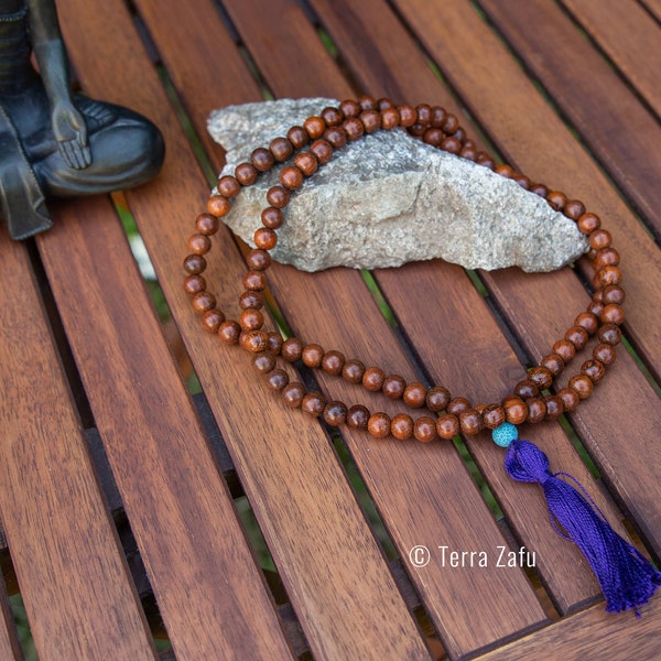 Mala, collier de méditation,108 perles 8mm, en bois de santal naturel,pour méditer ou pour votre pratique du yoga