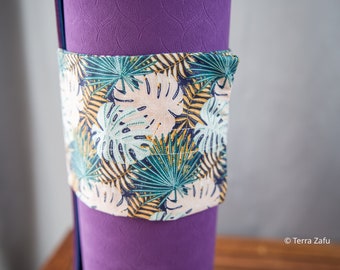 Strap for your yoga mat, attached with a Velcro strip, 100% oeko-tex cotton