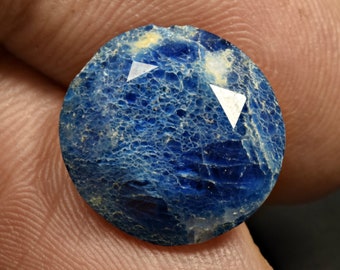 7 Carat Faceted Fluorescent Sodalite Cut Gemstone From Afghanistan