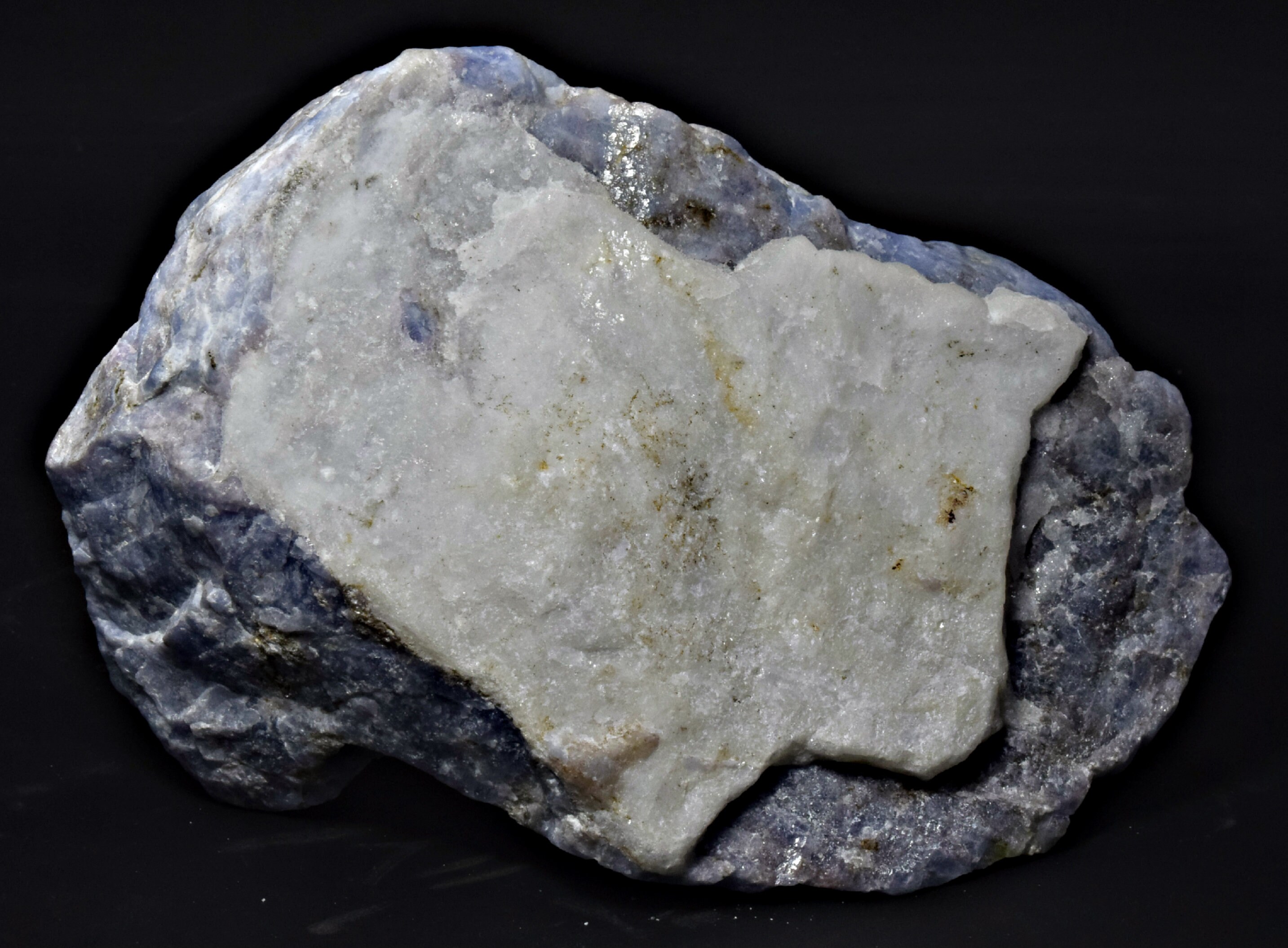 1160 GM Fluorescent Phosphorescent Blue Hackmanite From Badakhshan ...