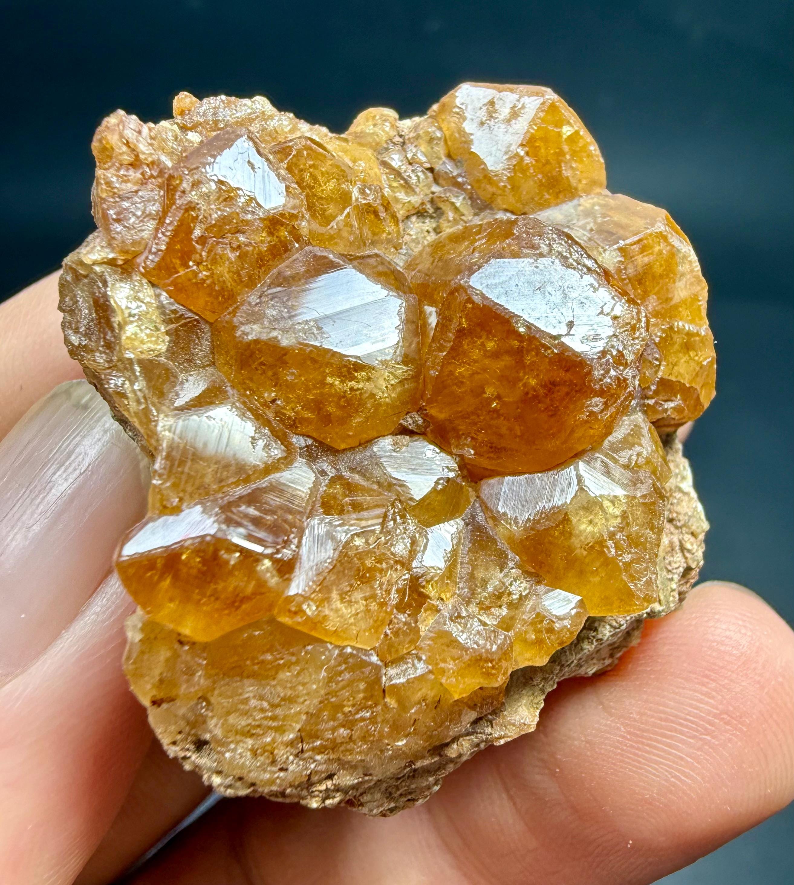 271 Carat NATURAL GROSSULAR GARNET Crystals Specimen From Pakistan