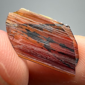 1.85 Carat Terminated Red Brookite Crystal Natural Titanium Mineral from Balochistan Pakistan