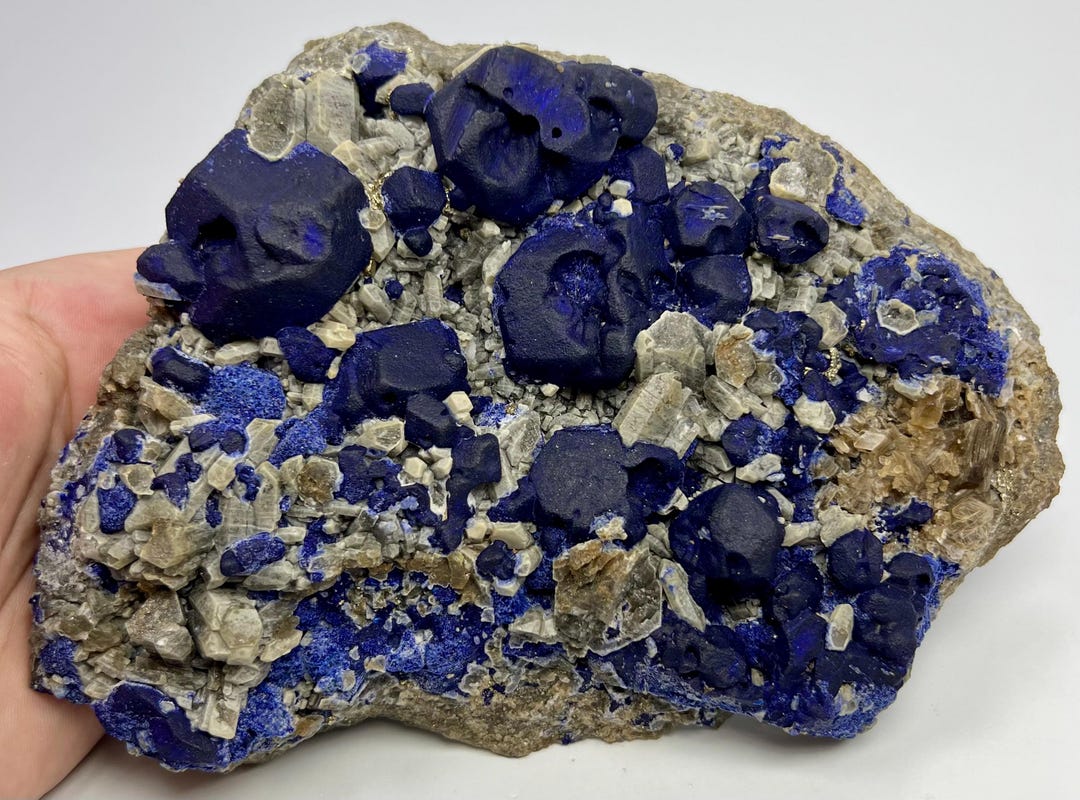 1.5 Kg Lazurite Crystals With Rare Forsterite, Fluorescent Phlogopite ...
