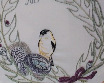 Stieglitz Handstickerei, ein wildes Jahr der Kränze und Girlanden - Juli Design