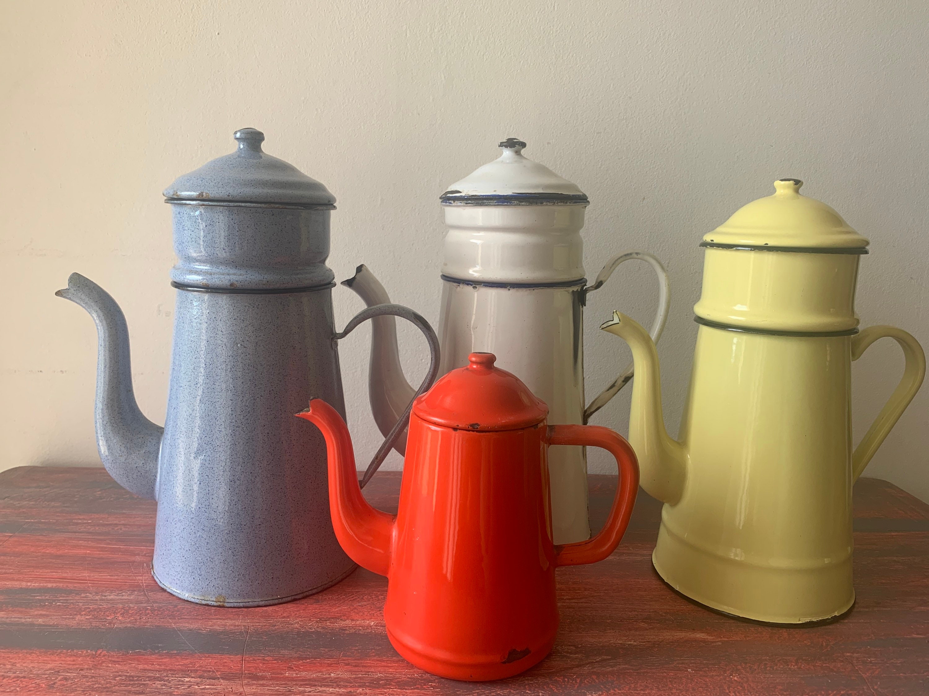 Cafetières Émaillées Colorées, Lot de 4