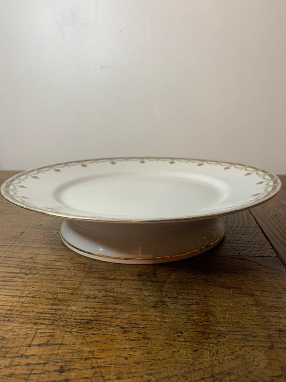 Plat à gâteau en porcelaine vintage