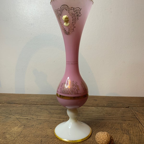 Vase en opaline Rose vintage