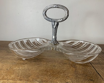 Vintage Art Deco – Hors d'oeuvre Serving Dish with Ornate Handle – Luxury Collectible Glassware – Crystal