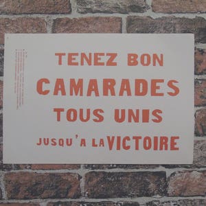 Vintage Poster Print: tenez bon comarades tous unis jusqu'a la victoire