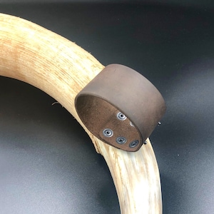 Brown Leather wristbands Leather cuffs Leather bracelets armlets bangles wrist straps wristlets wrist wraps wrist adornments wristwear