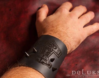 Thor's hammer mjolnir leather bracelets thor armband mjolnir armband thor archer's bracelet mjolnir leather bracelet runes leather bracers
