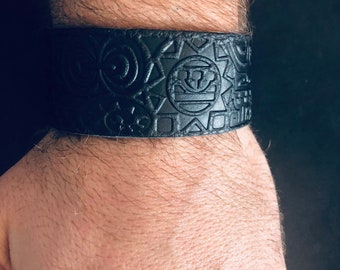 Maori Leather bracelet , Maori black Leather Bracelet , maori armband ,  maori  Leather Wristband black leather cuff