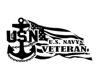 Puede incluir: Diseño gráfico en blanco y negro de un ancla con una cadena, las letras USN y una bandera estadounidense ondeando con el texto "U.S. NAVY VETERAN".
