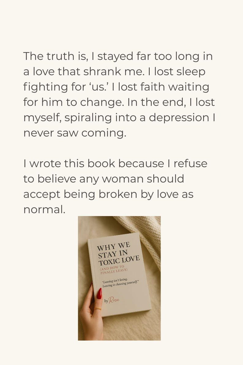 K&ouml;nnte beinhalten: Ein Buch mit dem Titel "WHY WE STAY IN TOXIC LOVE" mit dem Untertitel "(AND HOW TO FINALLY LEAVE)". Das Cover ist wei&szlig; mit schwarzem Text. Der Name des Autors, "by Rose", steht unten. Eine Hand mit rotem Nagellack h&auml;lt das Buch.