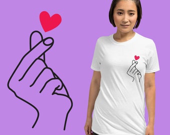 Finger Heart T-shirt | Unisex T-shirt | Finger Heart Tee | Heart Tshirt| Love Symbol | Fashion | Lover Gifts | Graphic Tees | Valentine Gift