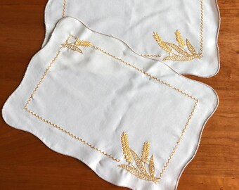 Manteles individuales de lino bordado de trigo dorado vintage, conjunto de cuatro