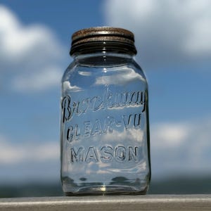 Vintage BROCKWAY “Clear Vu” Einmachglas, Schraubverschluss, 1940er Jahre, Chip