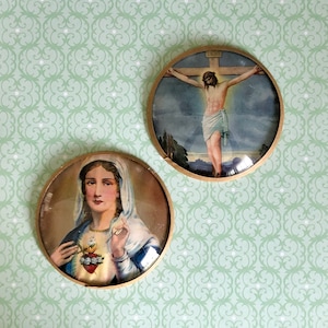 Vintage Religious Pictures in Round Convex Bubble Frames, Pair