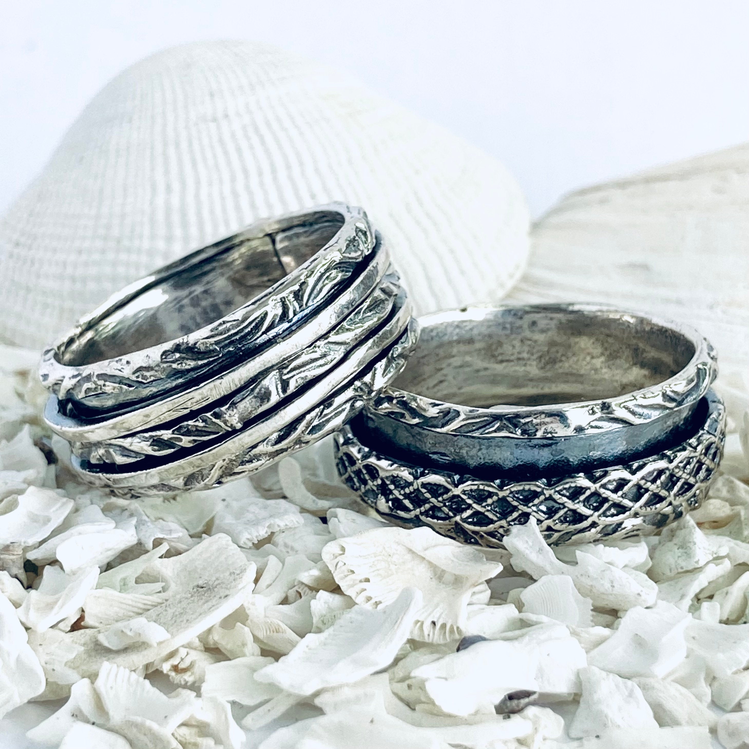 Mens spinner shop rings canada