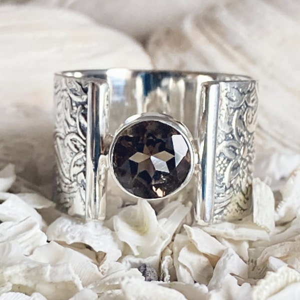 Suspension Ring Hand Carved with a Floral Patterns and Set With a Natural Smoke Topaz - Handmade in Sterling Silver.