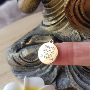 Ho'oponopono medal charm in French, English, Spanish, Portuguese and Dutch. set of 2
