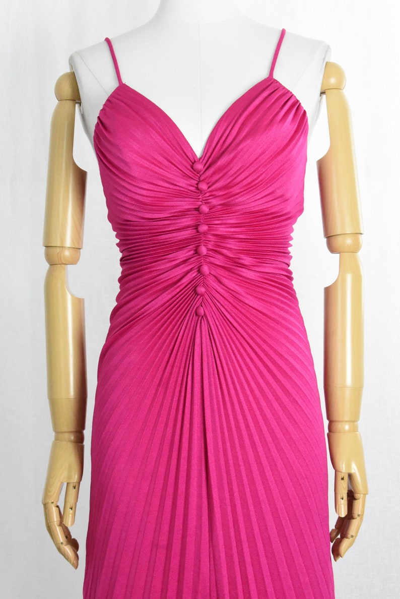 xs 1970s hot pink pleated disco dress 70s does 50s style vintage clothing studio 54 disco dress new leaf by samir