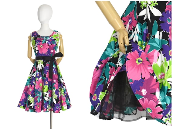 1990s does 1950s floral cotton sundress | 50s styl