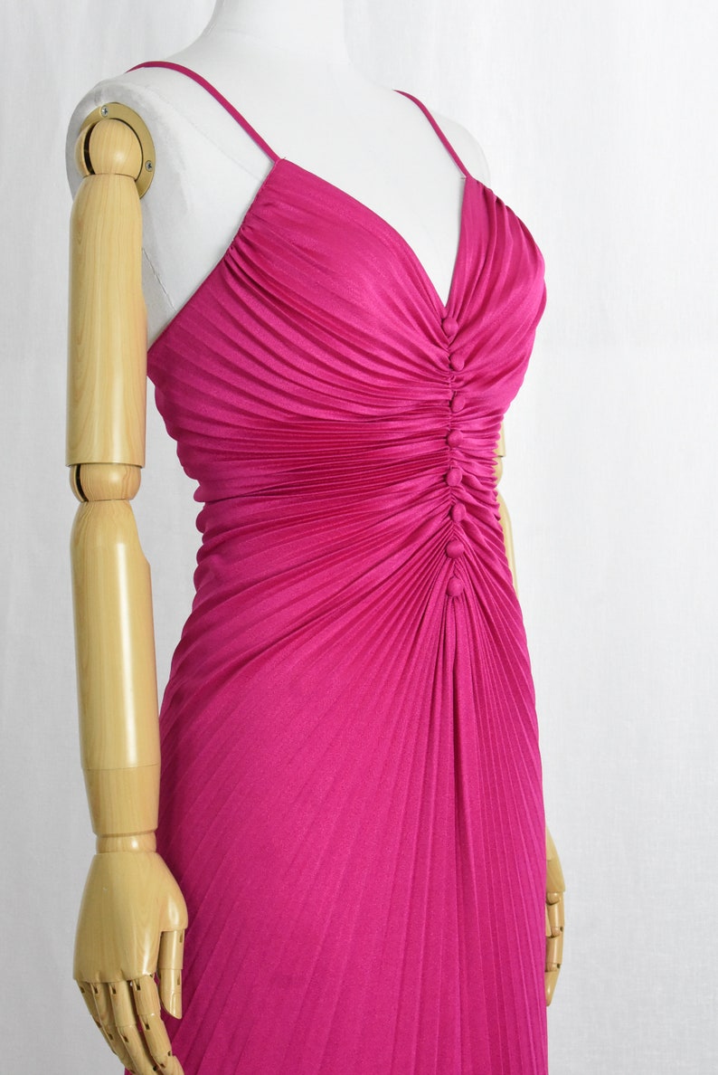 xs 1970s hot pink pleated disco dress 70s does 50s style vintage clothing studio 54 disco dress new leaf by samir