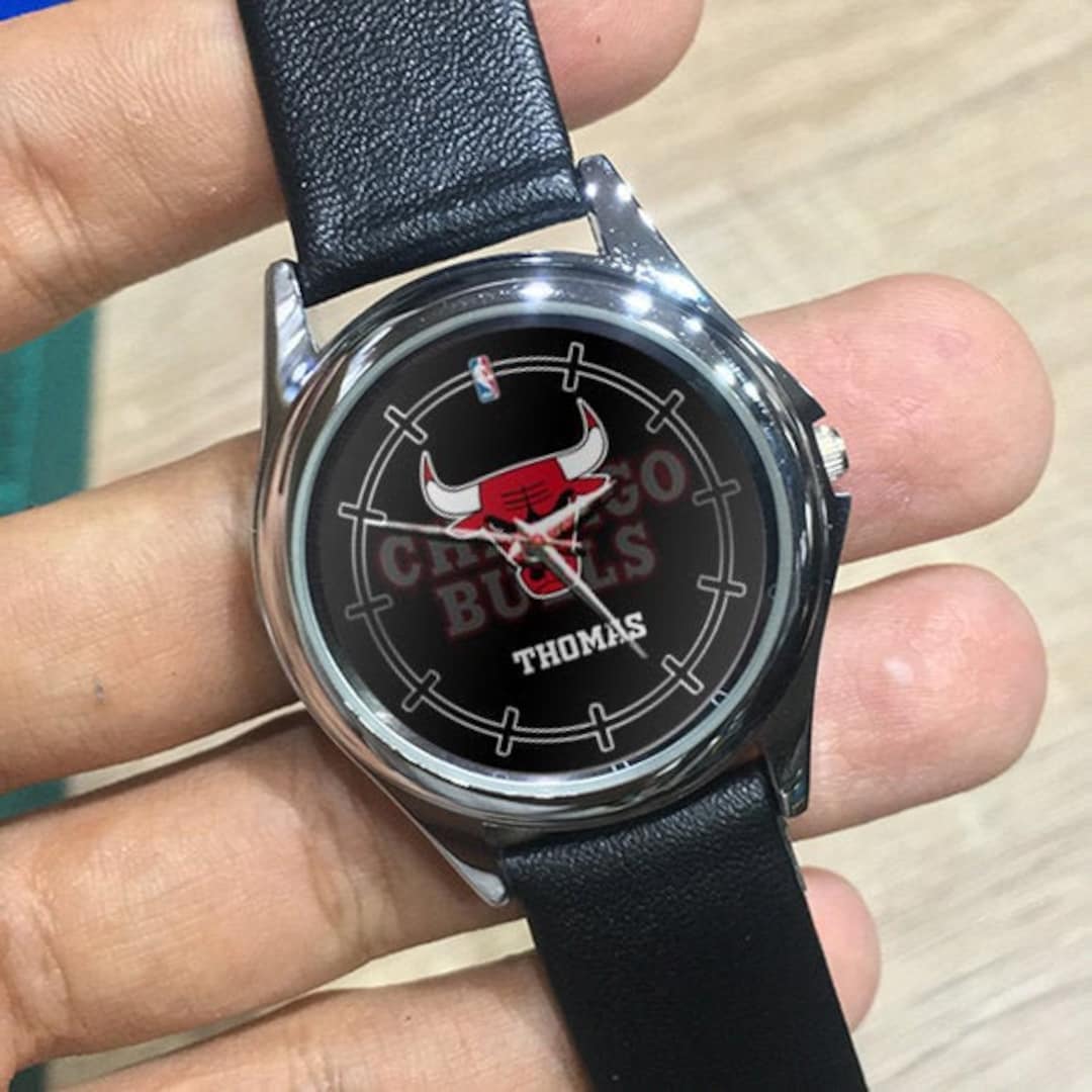 Chicago Bulls Custom Personalized Name Wrist Watch Gift