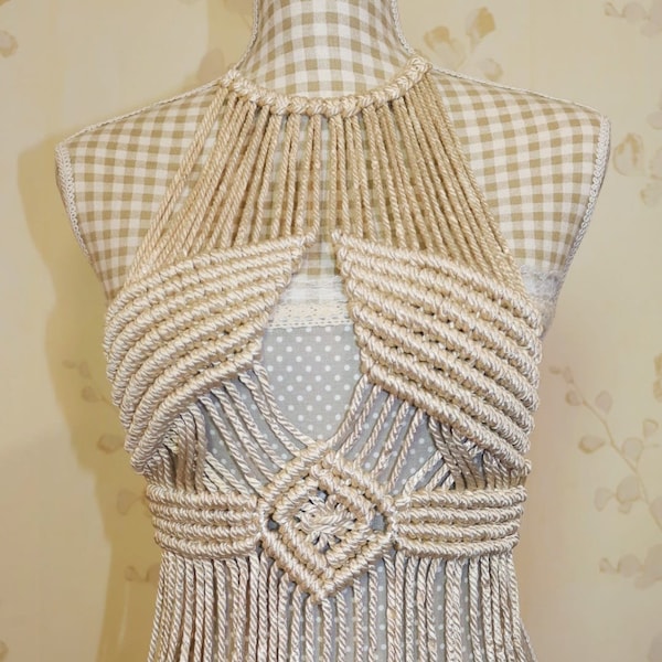 Tutoriel sur le haut court en macramé. CROP TOP Macramé étape par étape. Haut dos nu en macramé facile à faire soi-même. Macramé étape par étape en espagnol