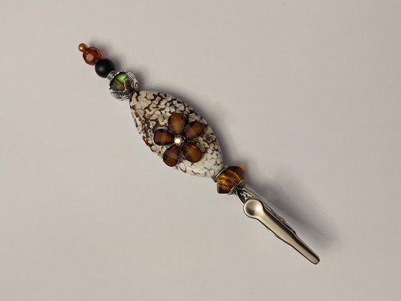 Flower,Roach Clip,Blunt Clip,Weed Clip,Joint Clip,420 Gear,Weed Accessories,Cannabis,420 Dope Stoner Gift,Cannabis Accessory,Wake an Bake